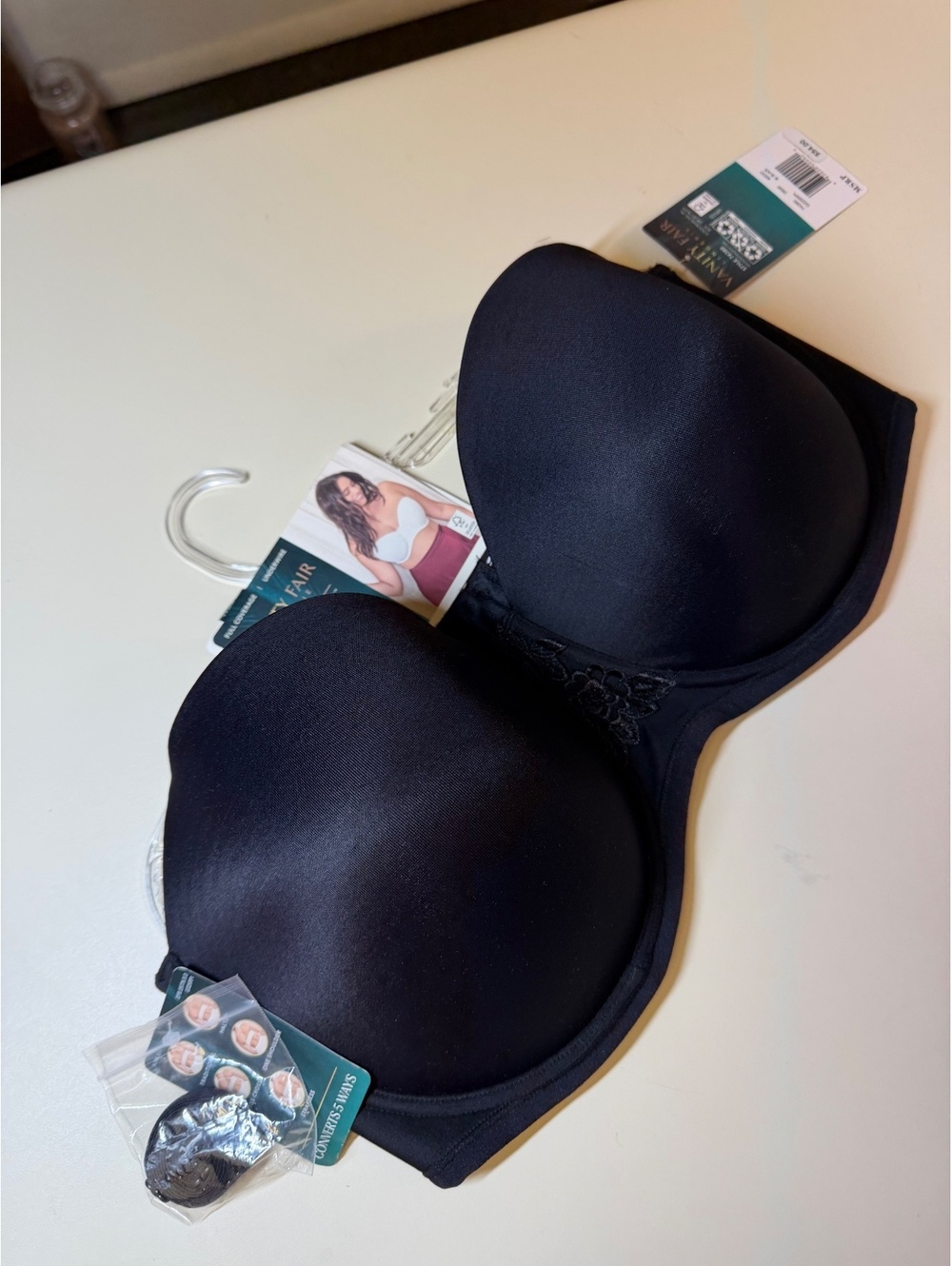 Vanity Fair Beauty Back Strapless Full Coverage Underwire Bra 40DD Black